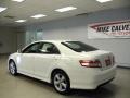 Super White - Camry SE Photo No. 5
