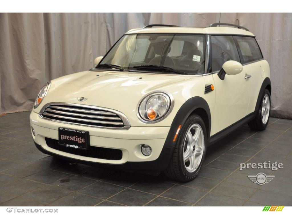 2010 Cooper Clubman - Pepper White / Lounge Carbon Black Leather photo #1
