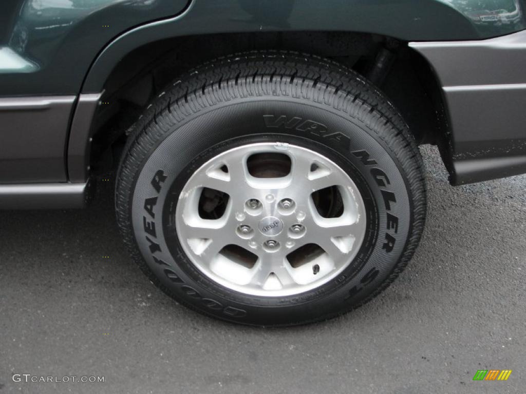 2001 Grand Cherokee Laredo 4x4 - Shale Green Metallic / Agate photo #6