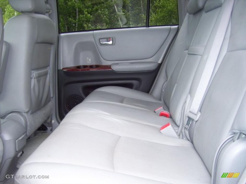 2004 Highlander Limited V6 4WD - Super White / Ash photo #8