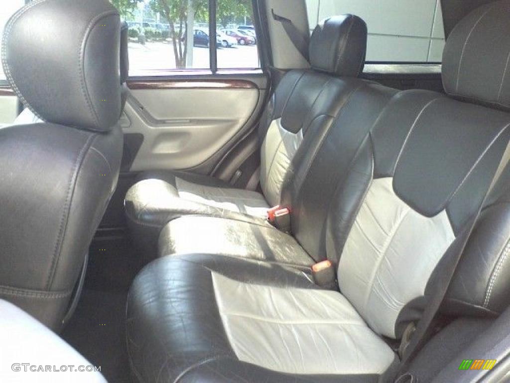 2004 Grand Cherokee Overland - Graphite Metallic / Dark Slate Gray photo #7