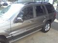 2004 Graphite Metallic Jeep Grand Cherokee Overland  photo #20