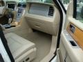 2008 White Suede Metallic Lincoln Navigator L Elite 4x4  photo #17