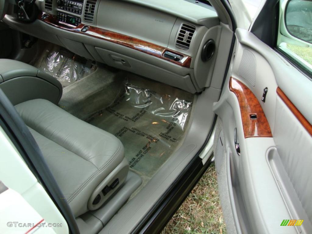 1999 Park Avenue Ultra Supercharged - Bright White Diamond / Medium Gray photo #17