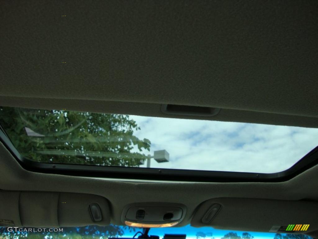 1999 Park Avenue Ultra Supercharged - Bright White Diamond / Medium Gray photo #24