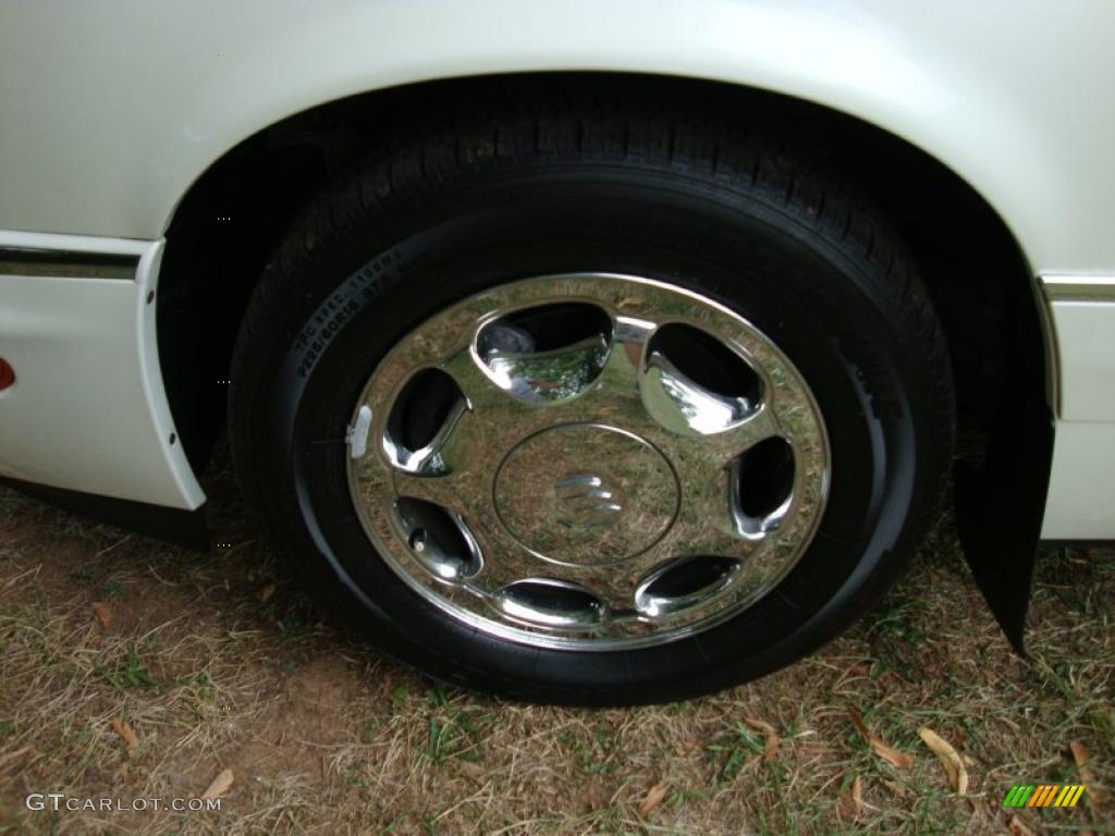 1999 Park Avenue Ultra Supercharged - Bright White Diamond / Medium Gray photo #29