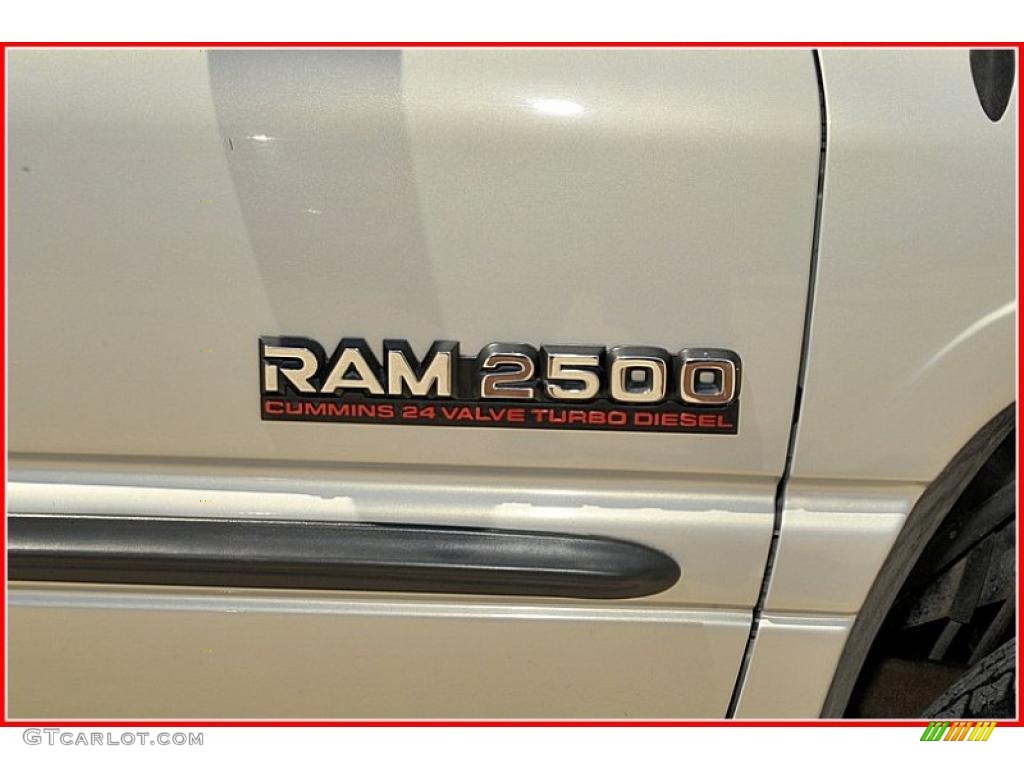 1999 Ram 2500 SLT Extended Cab 4x4 - Bright Silver Metallic / Tan photo #11