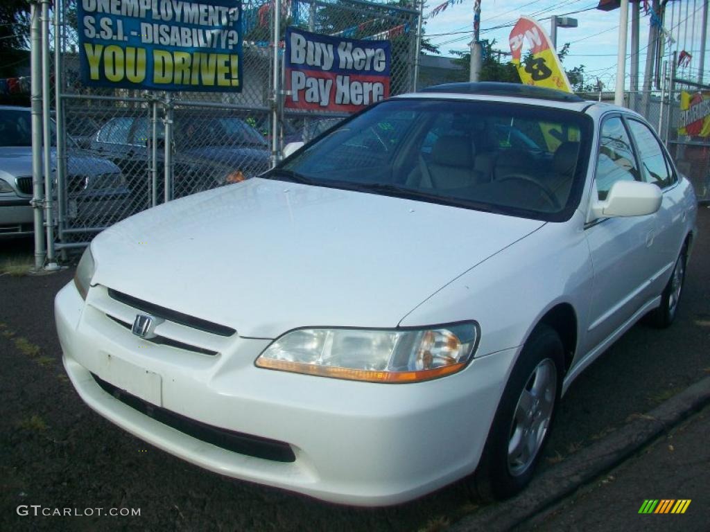 2000 Accord EX V6 Sedan - Taffeta White / Ivory photo #1