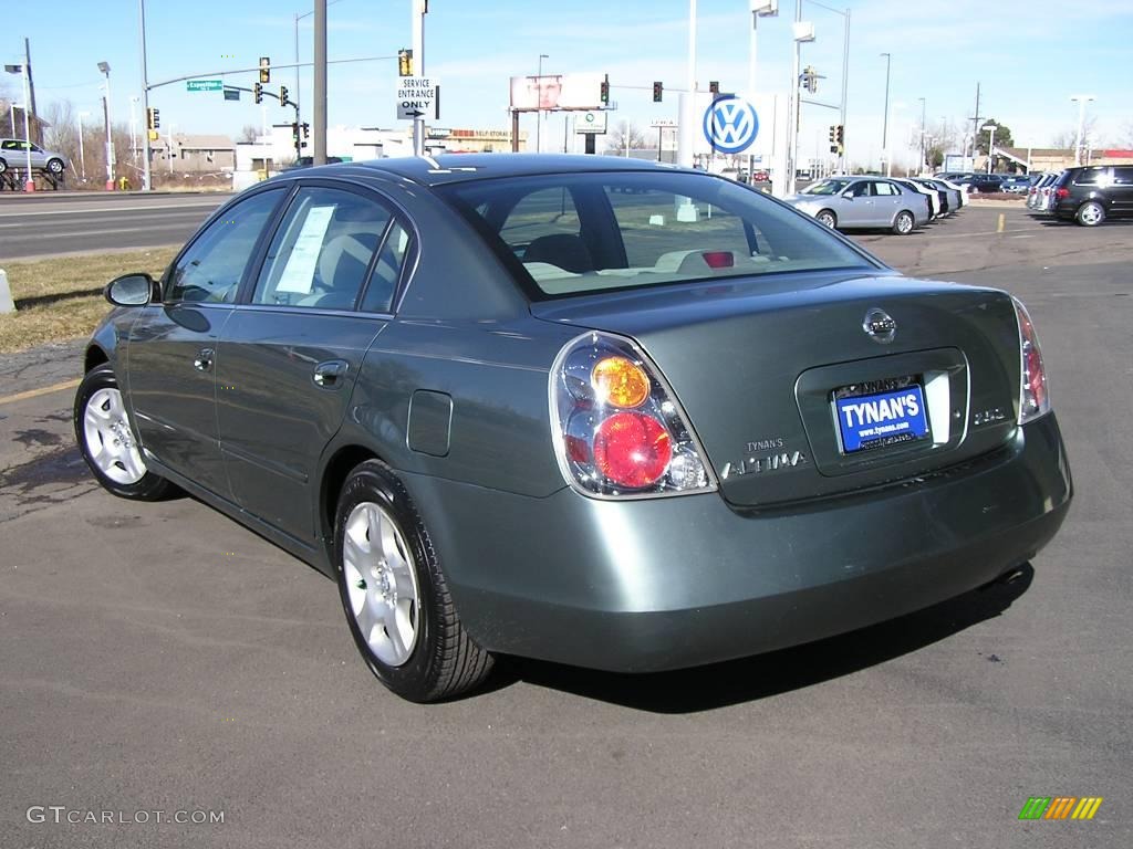 2004 Nissan altima white smoke #10