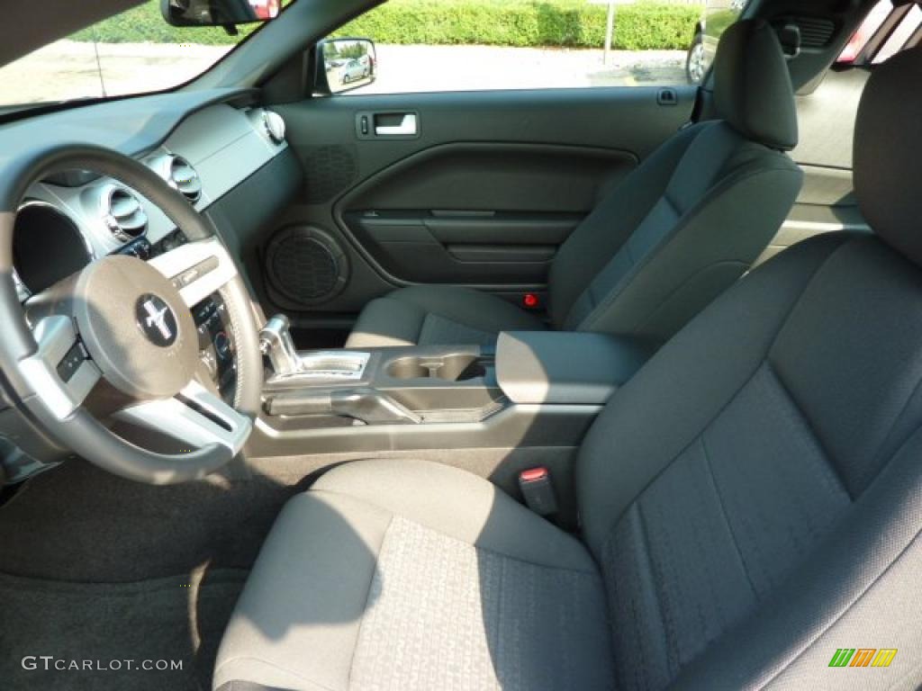 2007 Mustang V6 Deluxe Coupe - Black / Dark Charcoal photo #10