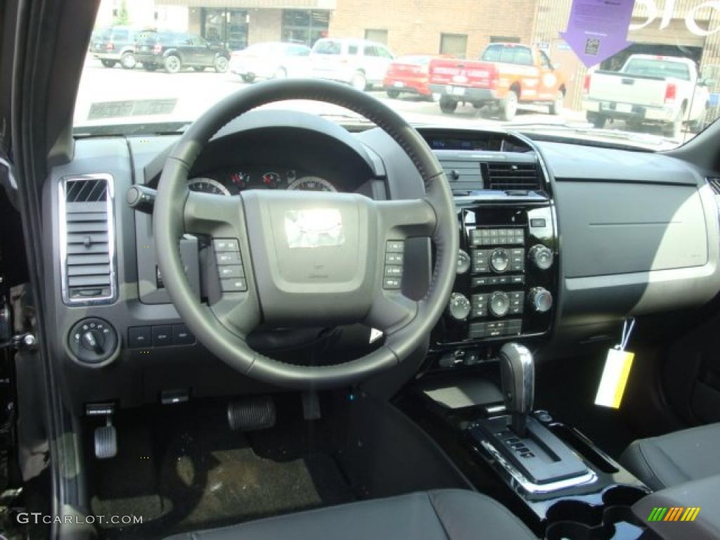 2010 Escape XLT V6 4WD - Black / Charcoal Black photo #14
