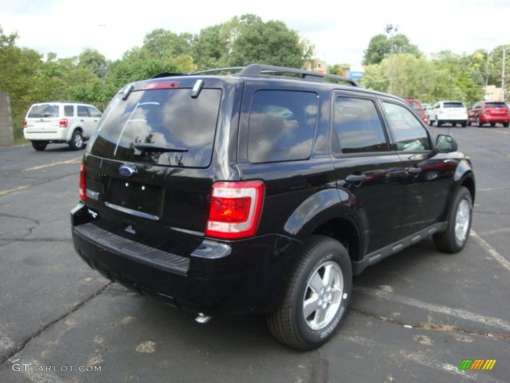 2010 Escape XLT 4WD - Black / Charcoal Black photo #3