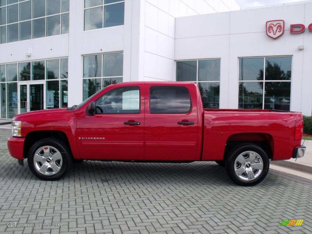 2009 Silverado 1500 LT Crew Cab - Victory Red / Ebony photo #2