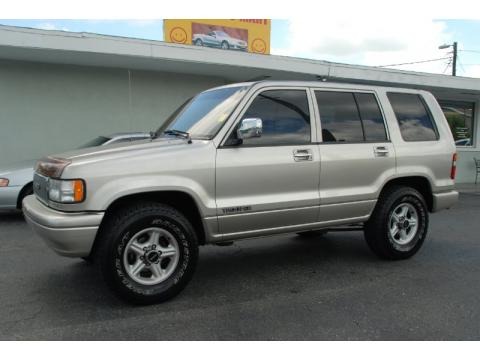 1994 Isuzu Trooper RS 4x4 Data, Info and Specs