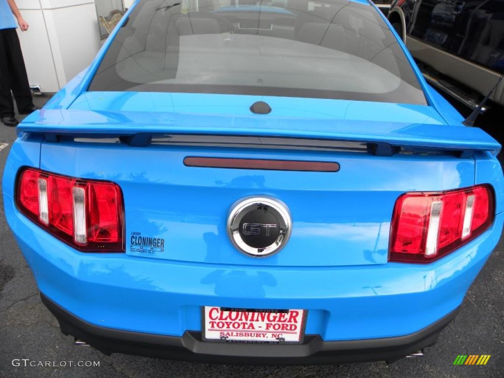 2011 Mustang GT Premium Coupe - Grabber Blue / Charcoal Black/Grabber Blue photo #24