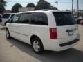 Stone White - Grand Caravan SXT Photo No. 5