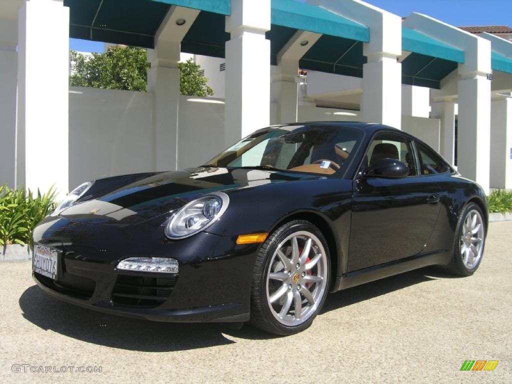 Basalt Black Metallic Porsche 911