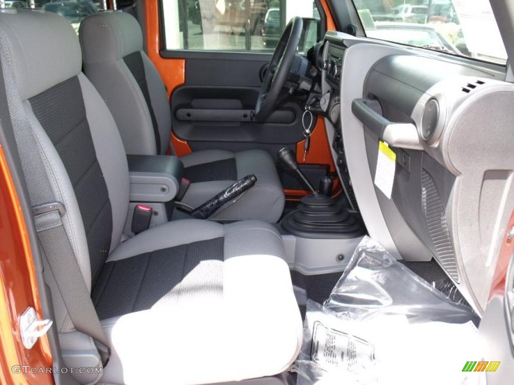 2010 Wrangler Unlimited Sport 4x4 - Mango Tango Pearl / Dark Slate Gray/Medium Slate Gray photo #15