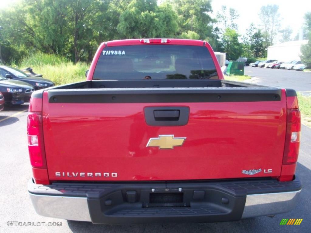 2009 Silverado 1500 LS Extended Cab - Victory Red / Dark Titanium photo #8