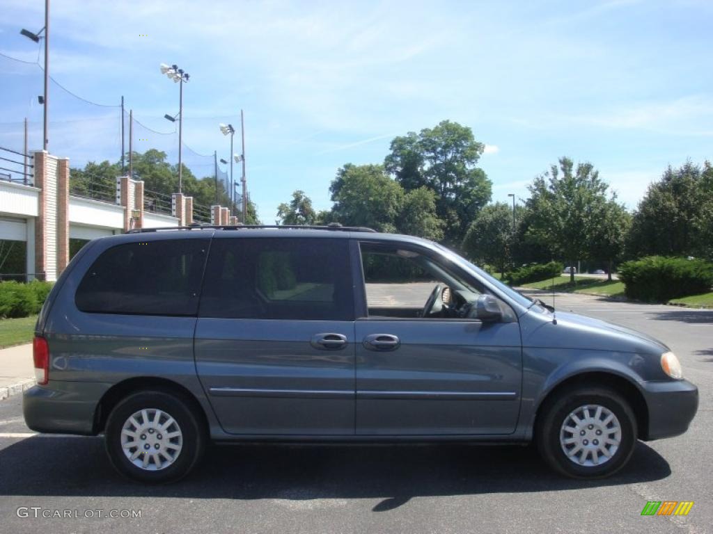 2002 Sedona LX - Misty Blue / Gray photo #8
