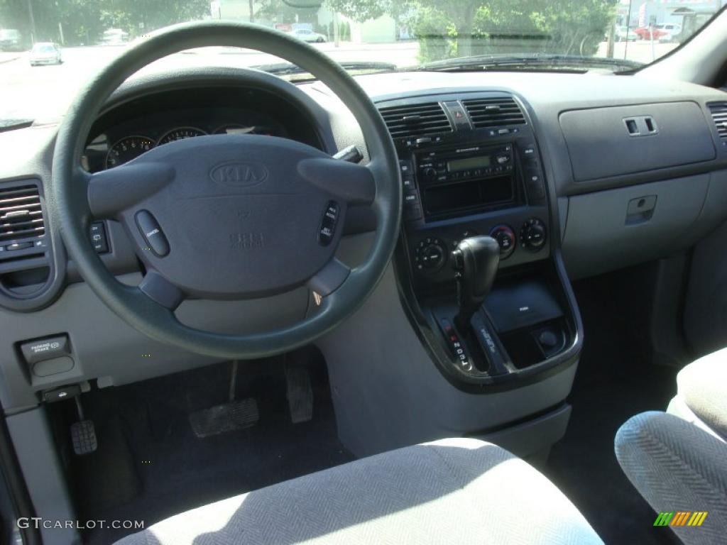2002 Sedona LX - Misty Blue / Gray photo #13