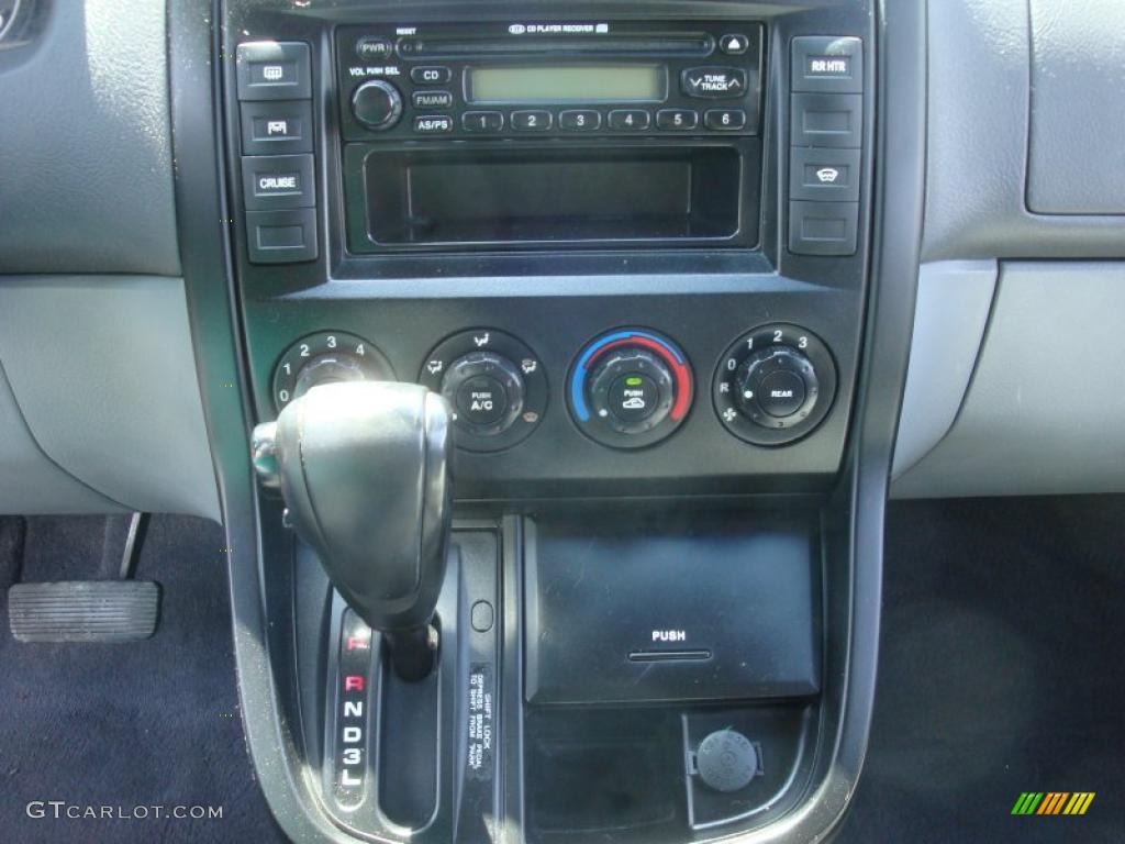 2002 Sedona LX - Misty Blue / Gray photo #15