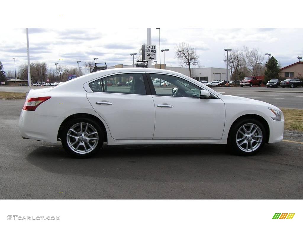 Nissan maxima winter frost white #5