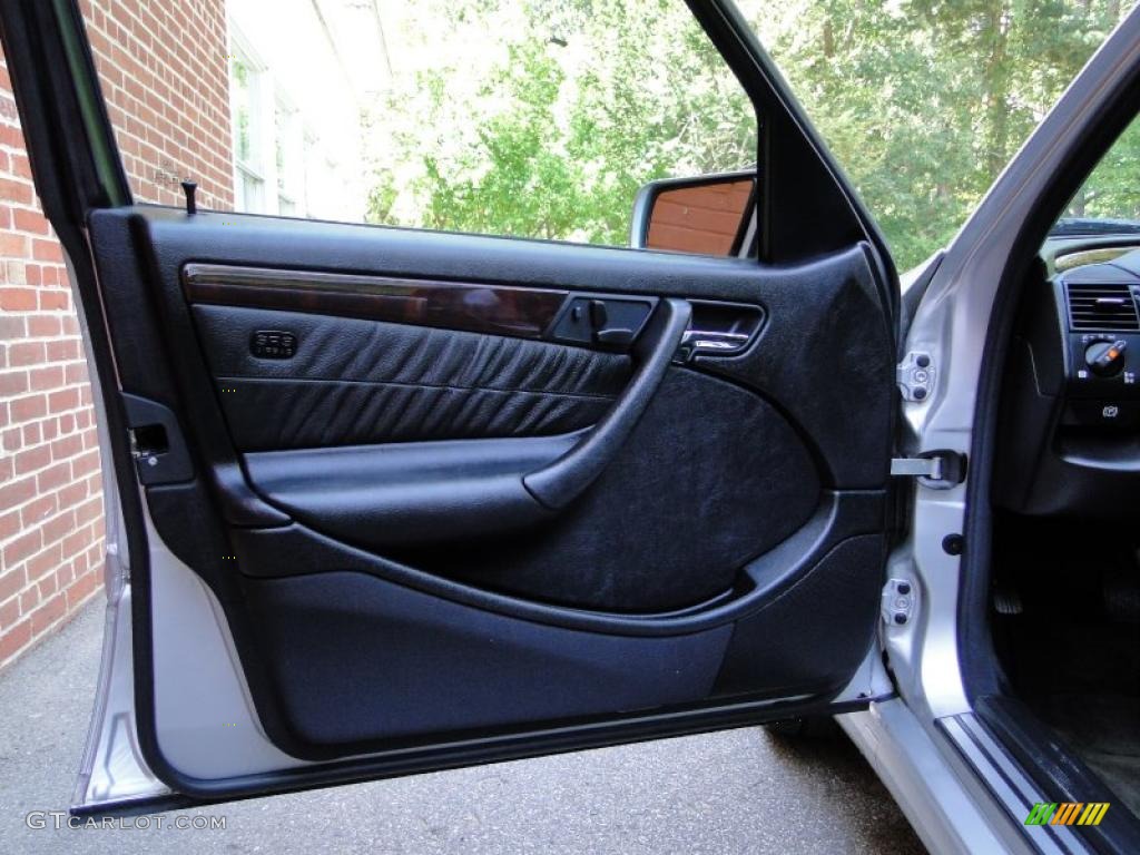 1999 Mercedes-Benz C 43 AMG Sedan Black Door Panel Photo #34792861