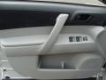 Classic Silver Metallic - Highlander 4WD Photo No. 6