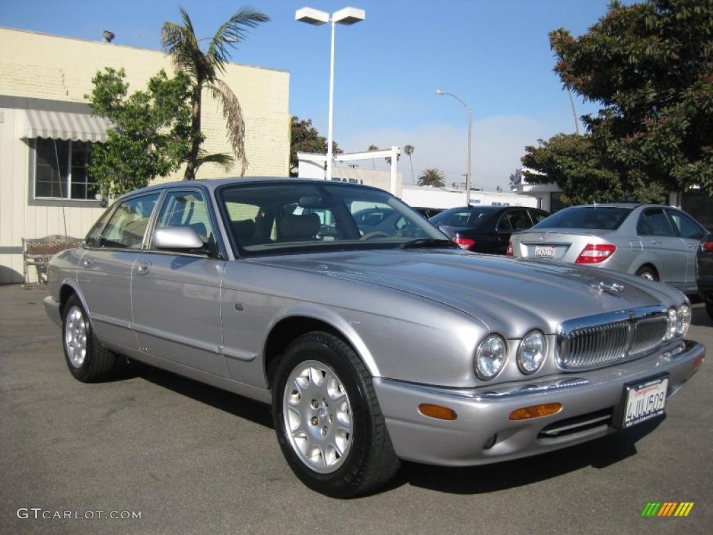 2000 Platinum Silver Jaguar Xj Xj8 34799880 Gtcarlot Com Car