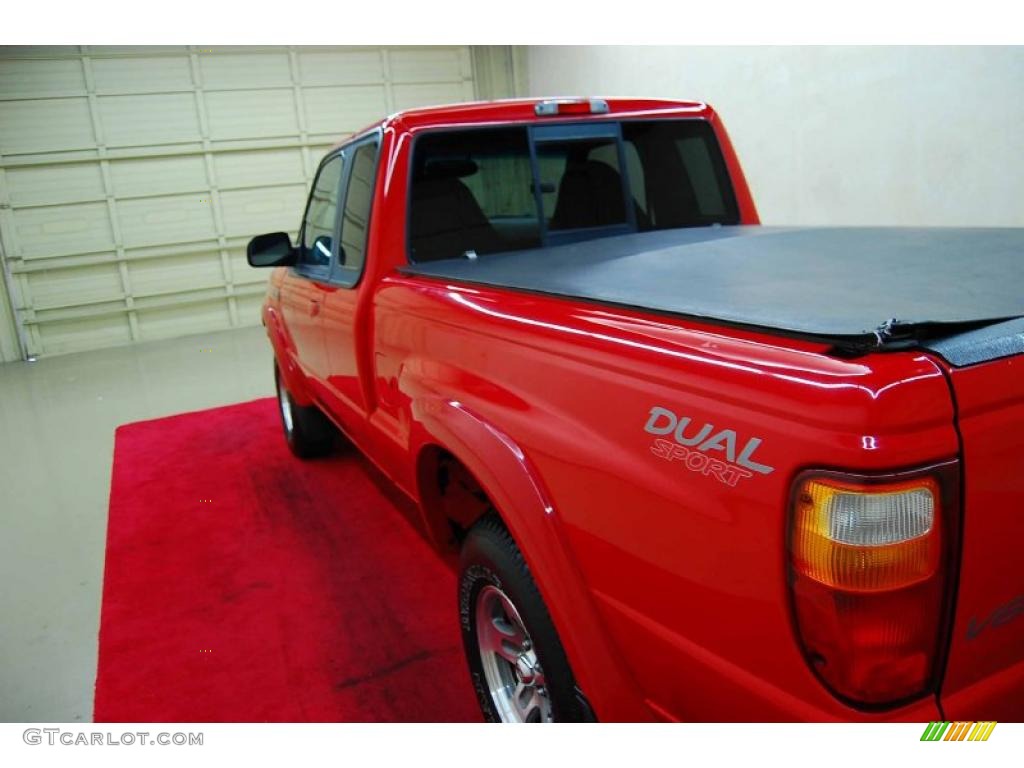 2002 B-Series Truck B3000 Dual Sport Cab Plus - Performance Red / Gray photo #8