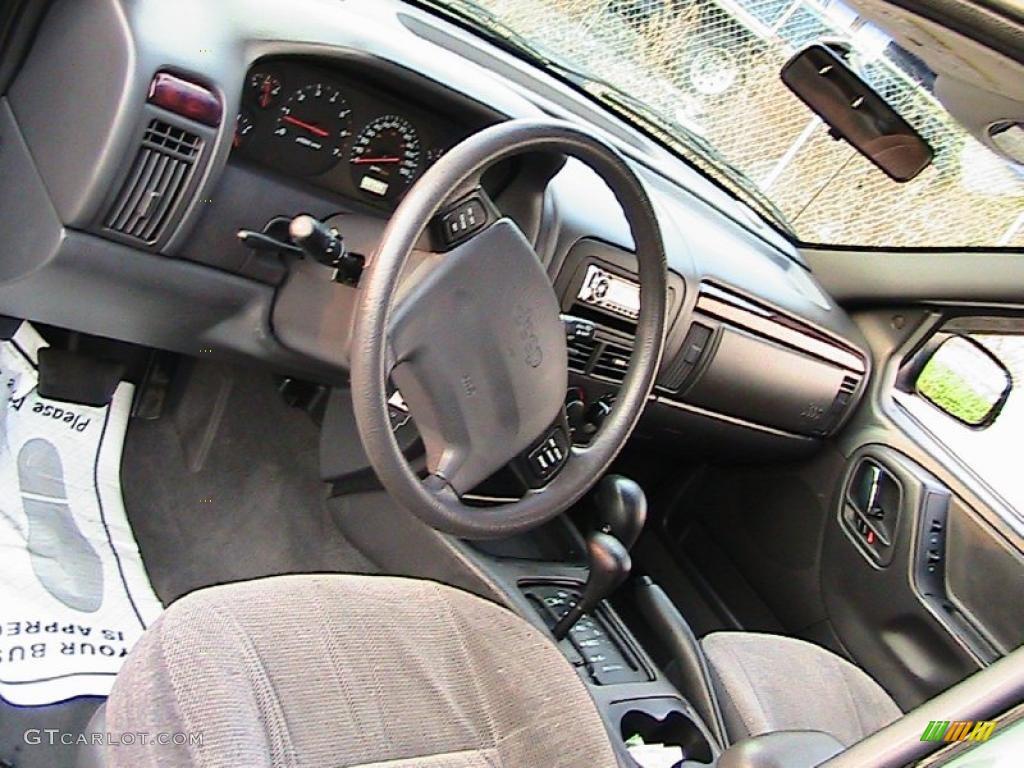 2000 Grand Cherokee Laredo 4x4 - Everglade Pearlcoat / Agate photo #25