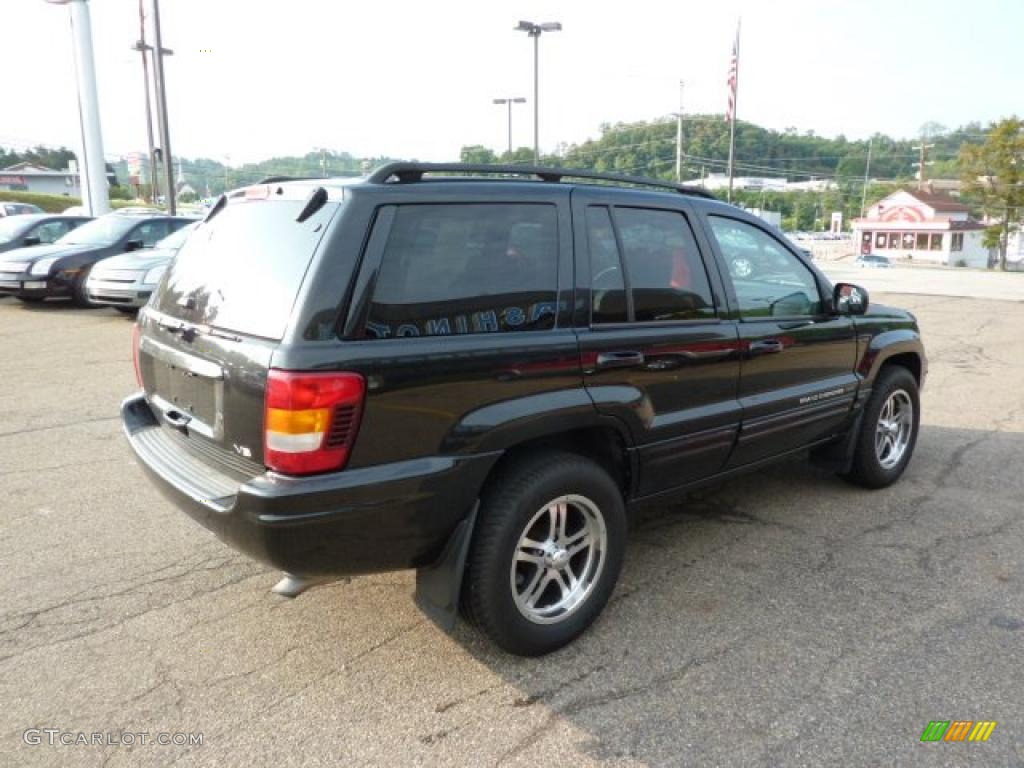 2004 Grand Cherokee Limited 4x4 - Brillant Black Crystal Pearl / Dark Slate Gray photo #4