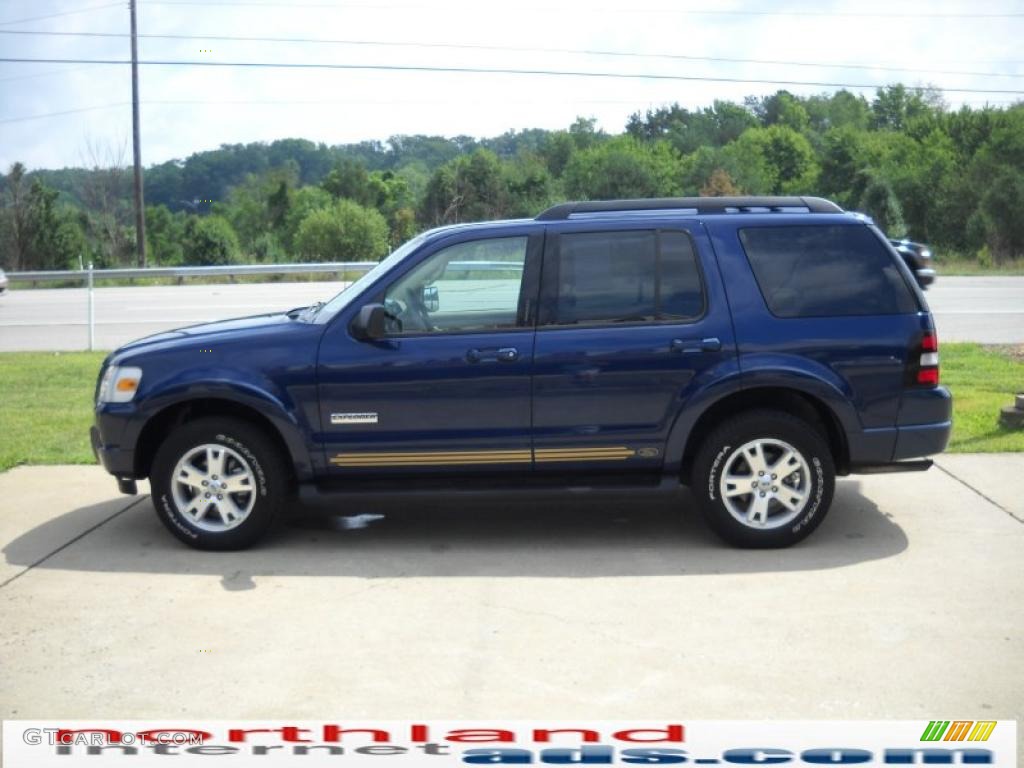 2007 Explorer XLT 4x4 - Dark Blue Pearl Metallic / Camel photo #5