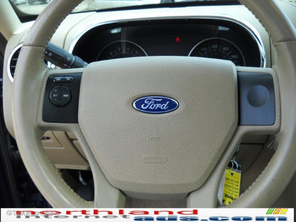 2007 Explorer XLT 4x4 - Dark Blue Pearl Metallic / Camel photo #19