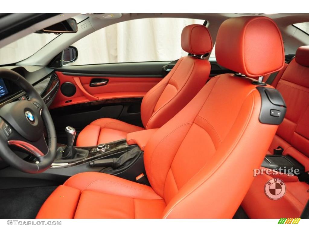 2010 3 Series 335i xDrive Coupe - Alpine White / Coral Red/Black Dakota Leather photo #14