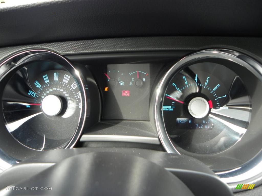 2011 Mustang GT Coupe - Kona Blue Metallic / Charcoal Black photo #14