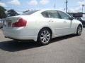 Ivory Pearl - M 35 Sedan Photo No. 6