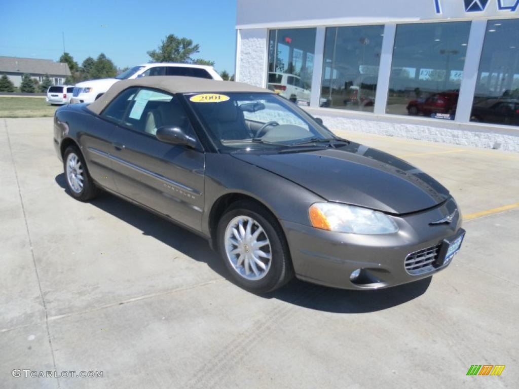 2001 Sebring LXi Convertible - Taupe Frost Metallic / Sandstone photo #2