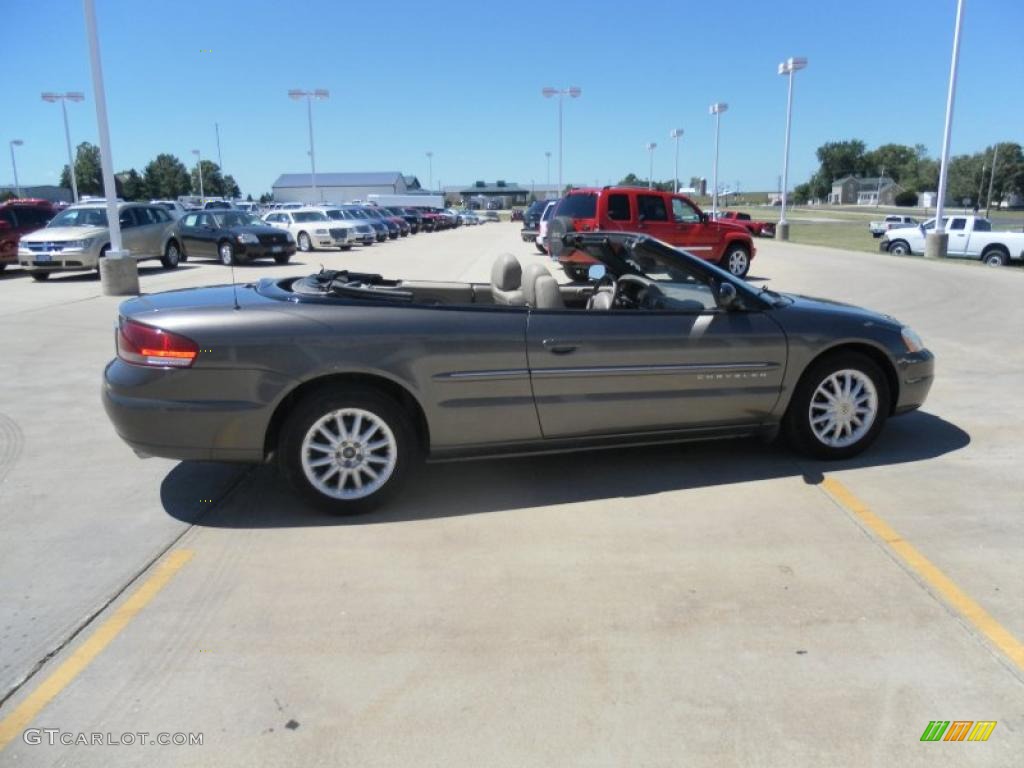 2001 Sebring LXi Convertible - Taupe Frost Metallic / Sandstone photo #24