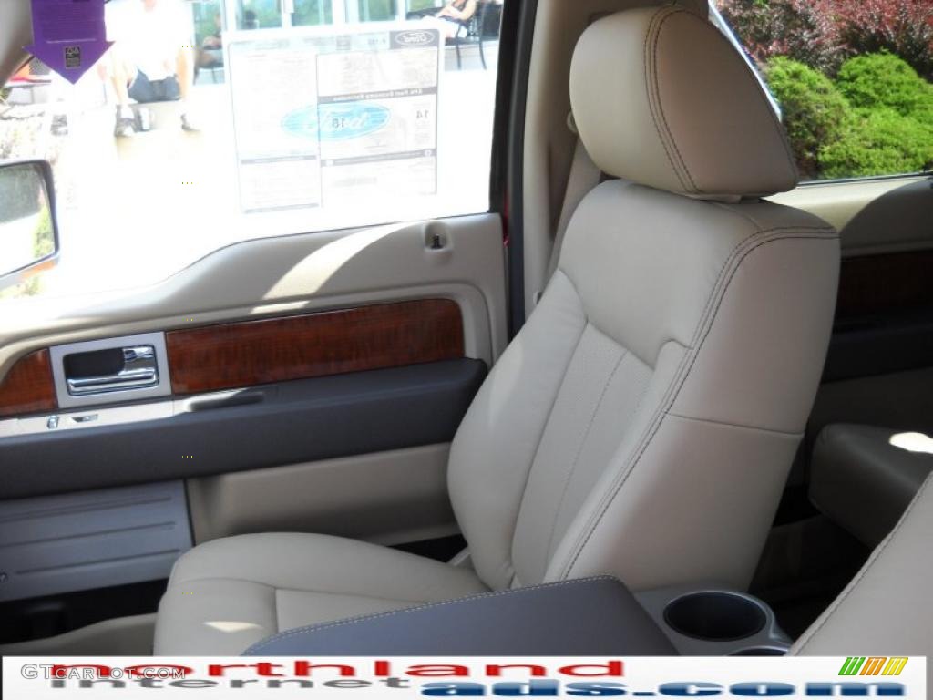 2010 F150 Lariat SuperCrew 4x4 - Red Candy Metallic / Tan photo #11