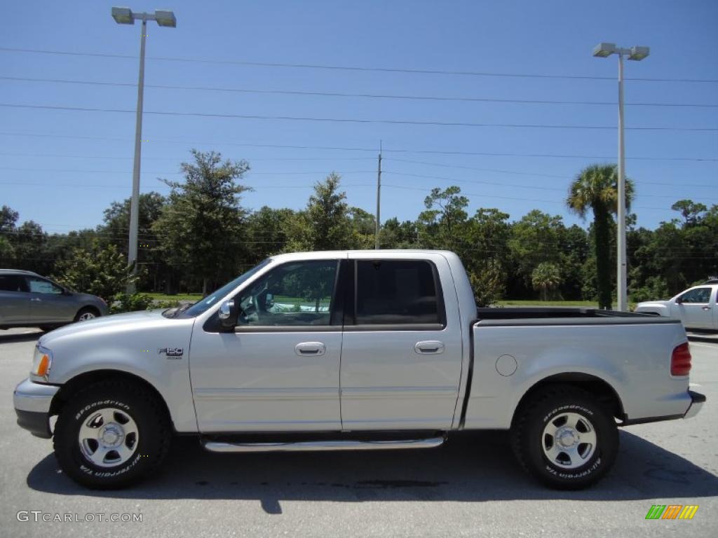 2002 F150 XLT SuperCrew - Silver Metallic / Medium Graphite photo #2