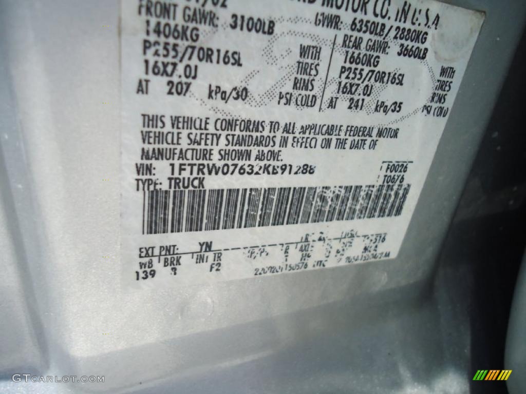 2002 F150 XLT SuperCrew - Silver Metallic / Medium Graphite photo #22