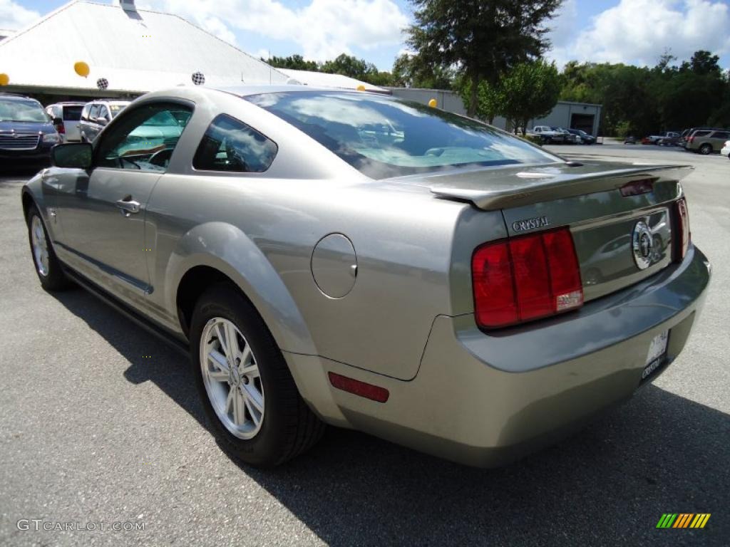 2009 Mustang V6 Premium Coupe - Vapor Silver Metallic / Light Graphite photo #3