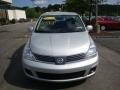 Brilliant Silver - Versa 1.8 S Hatchback Photo No. 6