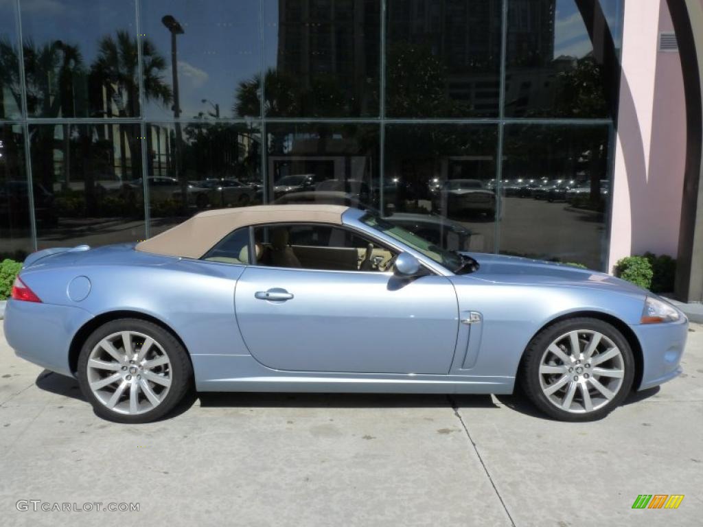 2008 XK XK8 Convertible - Frost Blue Metallic / Caramel photo #14