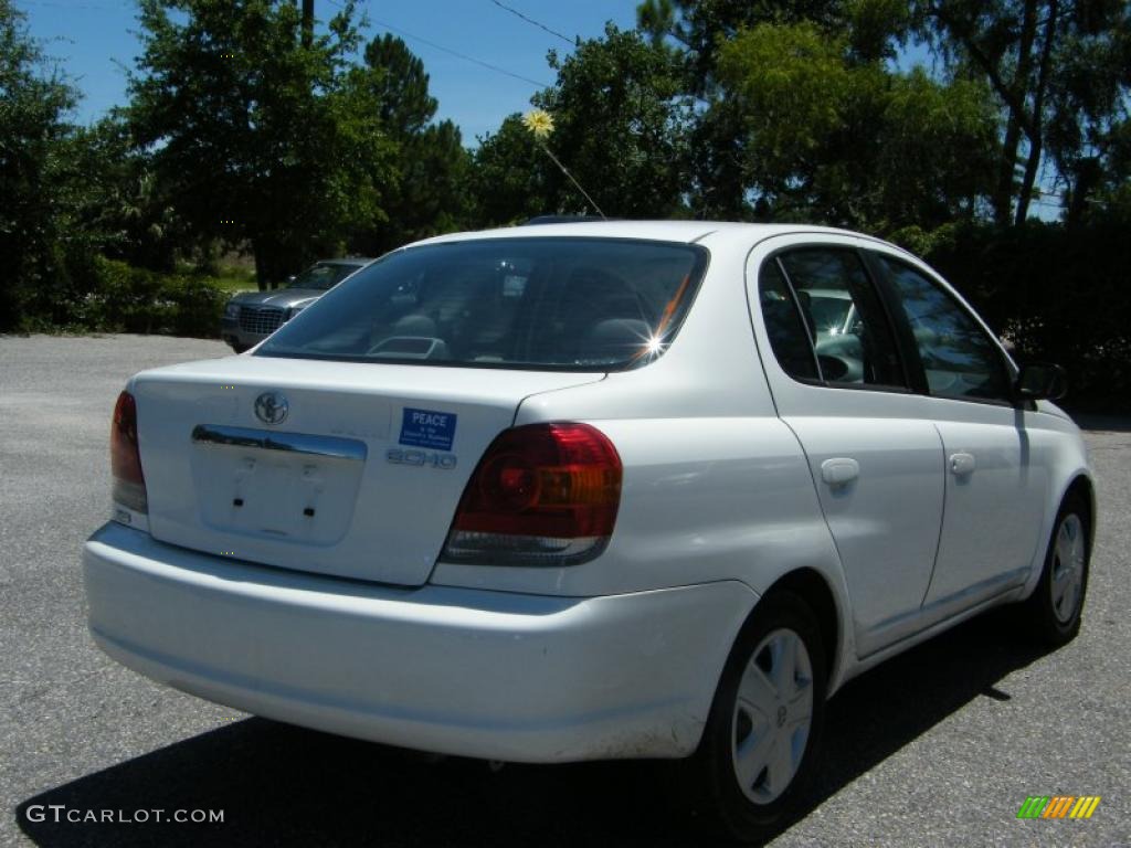 2003 ECHO Sedan - Polar White / Shadow Gray photo #5