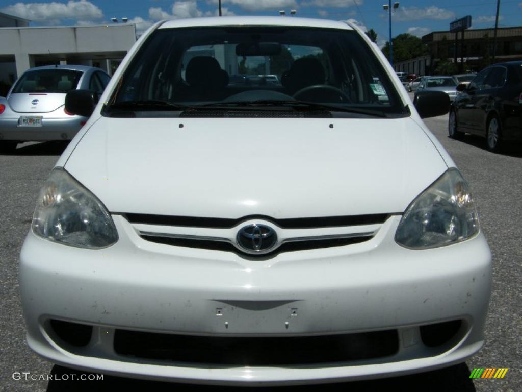 2003 ECHO Sedan - Polar White / Shadow Gray photo #8