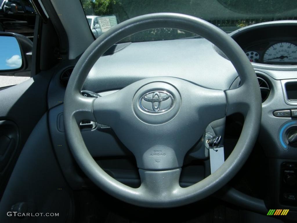 2003 ECHO Sedan - Polar White / Shadow Gray photo #18