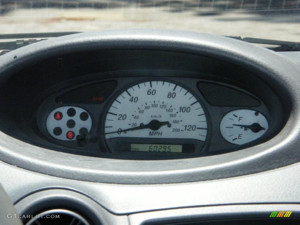 2003 ECHO Sedan - Polar White / Shadow Gray photo #20